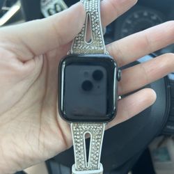 Apple Watch Series 6