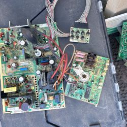 P717-K Wells Gardner Arcade Video Game Monitor Chassis 