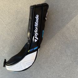 Taylormade Sim Max 2 Fairway Head Cover.  New