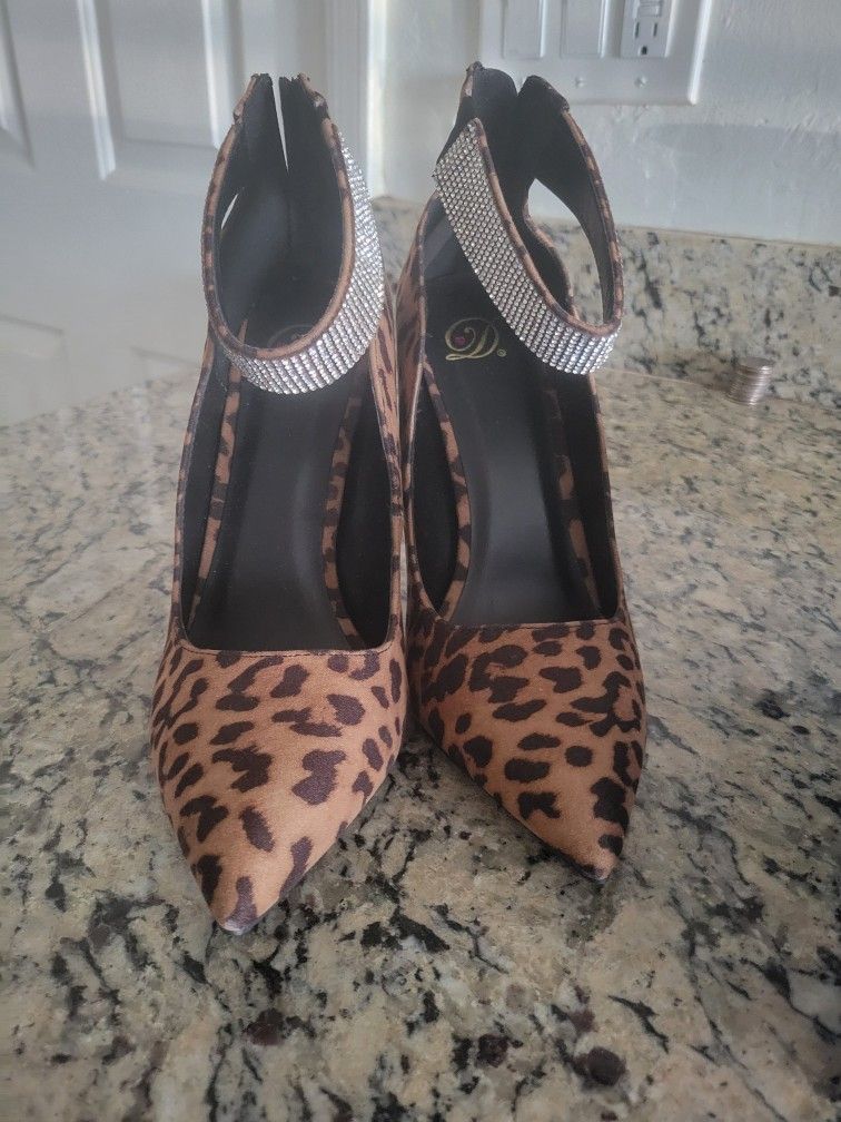 Heels Size 9 Women
