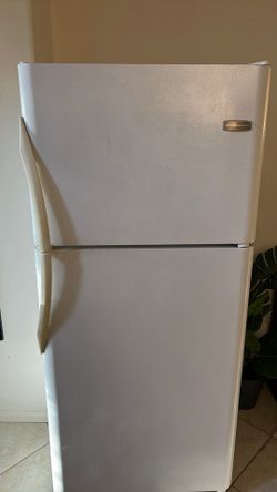 Frigidaire Refrigerator