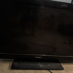 Sony TV 32” Flat Screen 