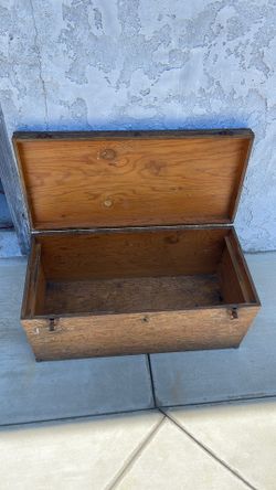 Antique Primitive Six-Board Blanket Chest