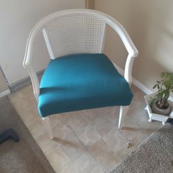 Confy Chair 