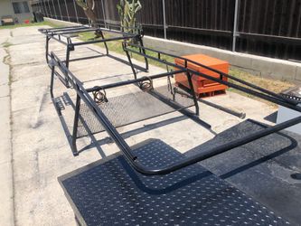 Rack fit Tacoma ith glass protection i fit other  smalll trucks