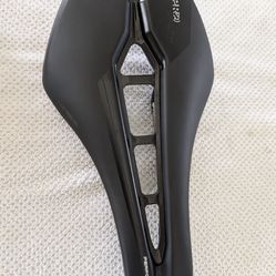 PRO Stealth Performance Saddle** 142mm