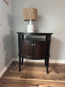 Free side table with storage