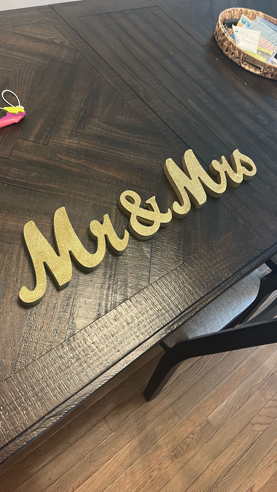 Mr & Mrs Wedding Sign