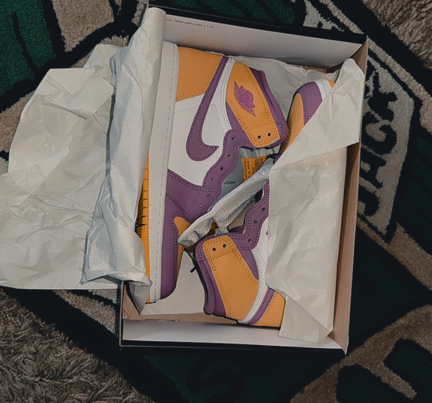 Jordan 1 Size 5.5y Brand New Gs