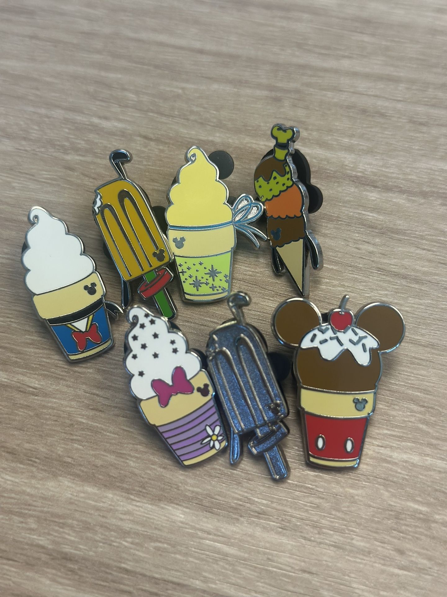 Disney Hidden Mickey Trading Pins: Frozen Desserts Set - Hidden Mickey 2018
