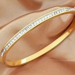 Stainless steel Braclet With Cubic Zirconias