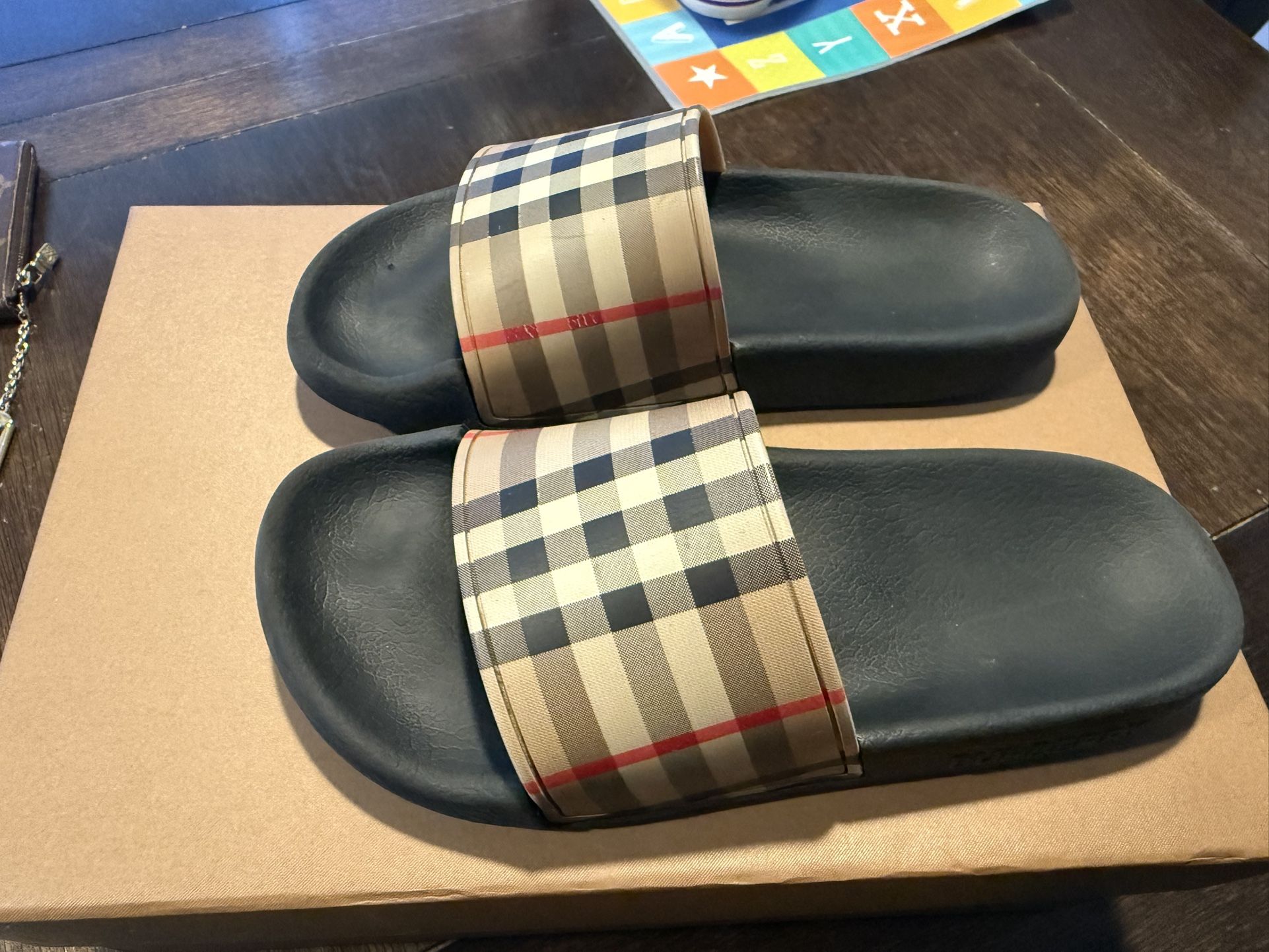 Kids Burberry Slides