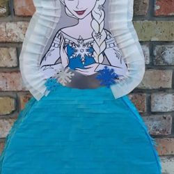 Frozen Pinata