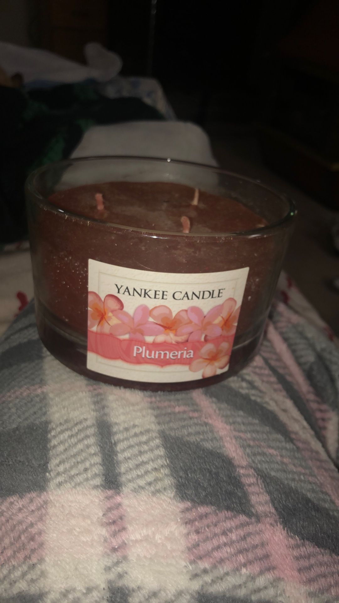 Yankee vintage candle plumeria