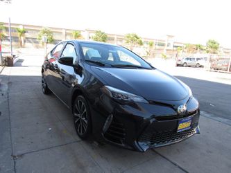 2017 TOYOTA COROLLA SE