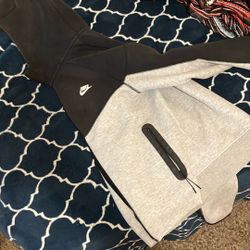 Nike Tech 
