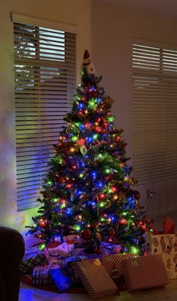 Christmas Tree 6.5 Ft