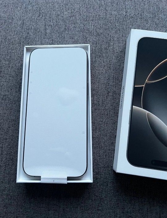 APPLE 16 PRO MAX BRAND NEW (NO Sim Restrictions)