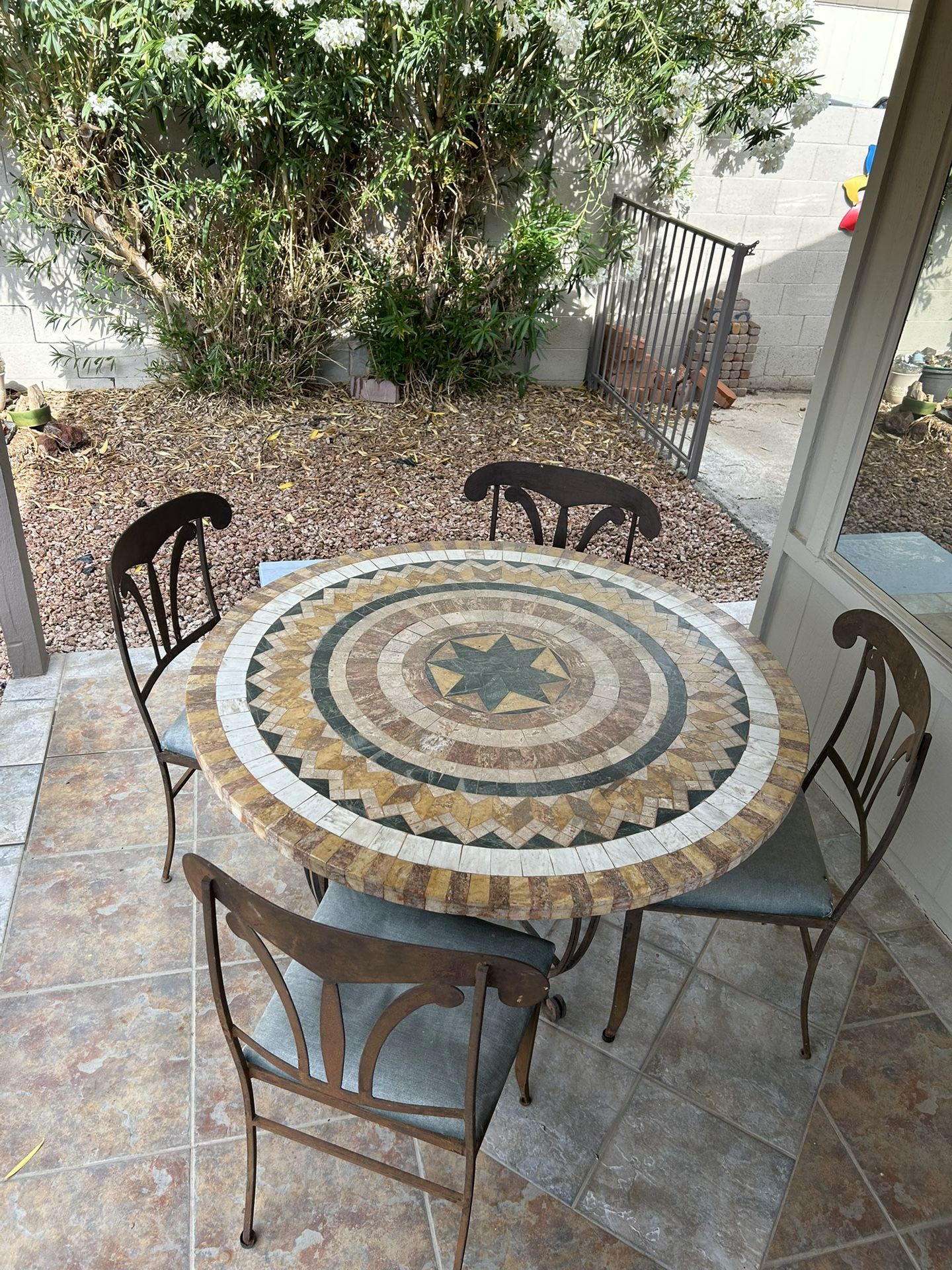 Marble Round Table And 4 Metal Chairs