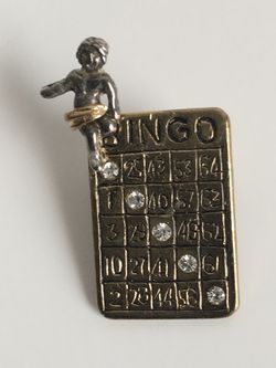 Bingo vintage brooch