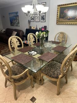 Glass Dining Room Table 6 chairs