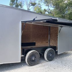 8.5 X 28 / 26ft Enclosed Trailer - Please Read This Description 