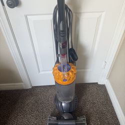 Dyson Ball Vacuum 