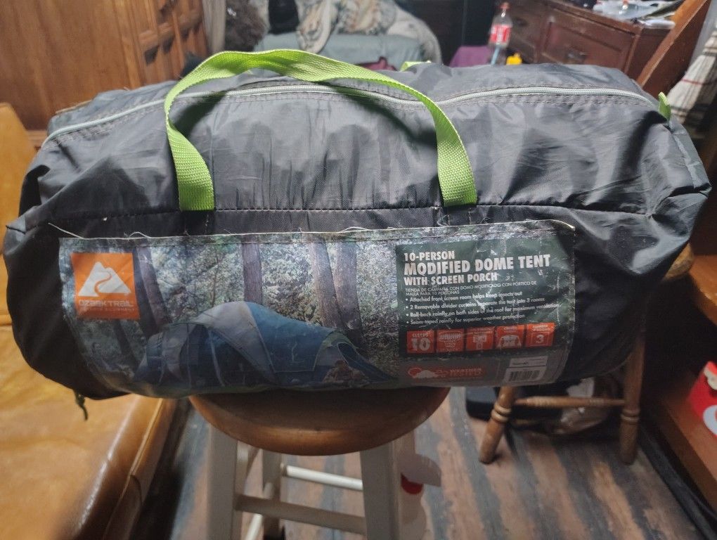 Ozark Trail 10 Person Modified Dome Tent W/Screen Porch
