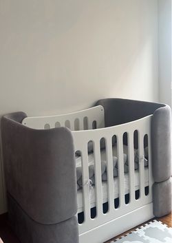 Gray Upholstered Luxury Crib Free Mattress