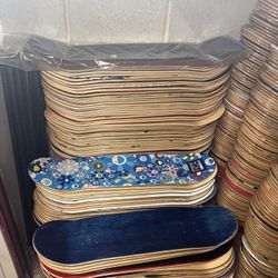 Skateboard Decks Complete Trucks Wheels 