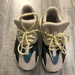 Yeezy Boost 700 Wave Runners 