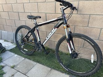 Trek 4 Series Hard Tail Mountain Bike