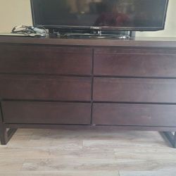 Chocolate Dresser With Attached Mirror And 2 Night Stands