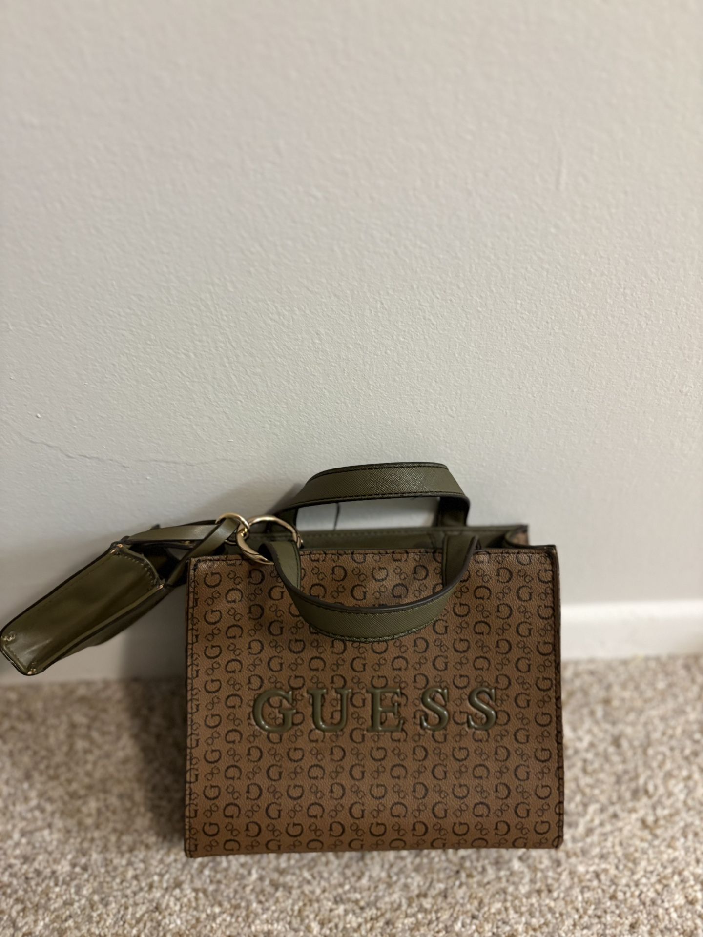 Guess Bag