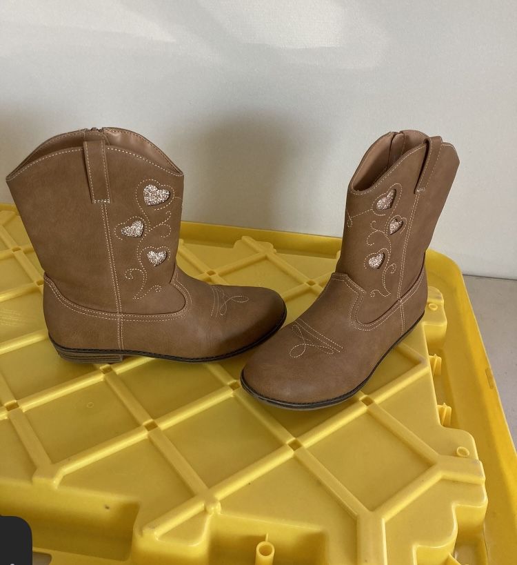 Boots For Kids Size 2