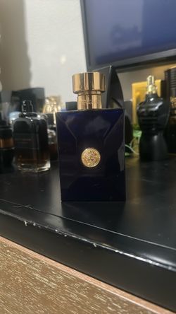 Versace Dylan Blue 