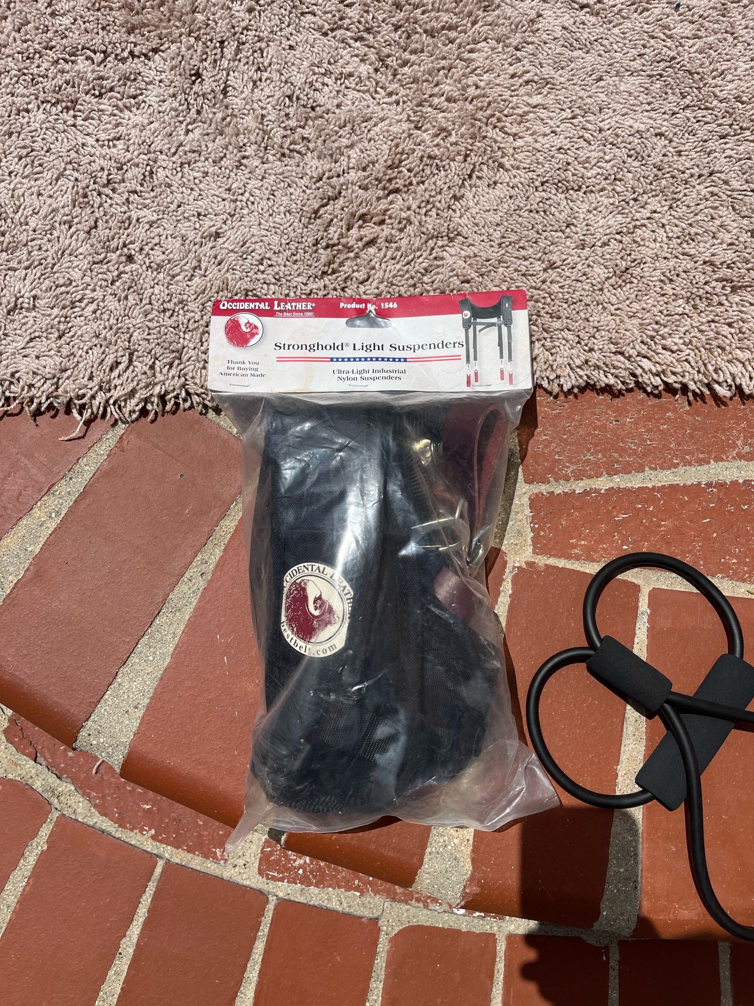 Stronghold light suspenders