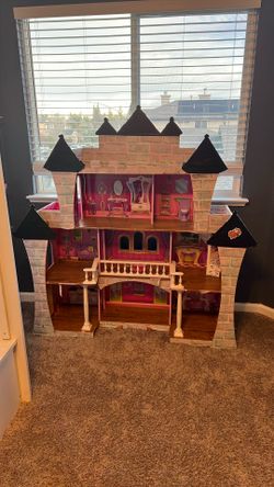 Barbie Castle