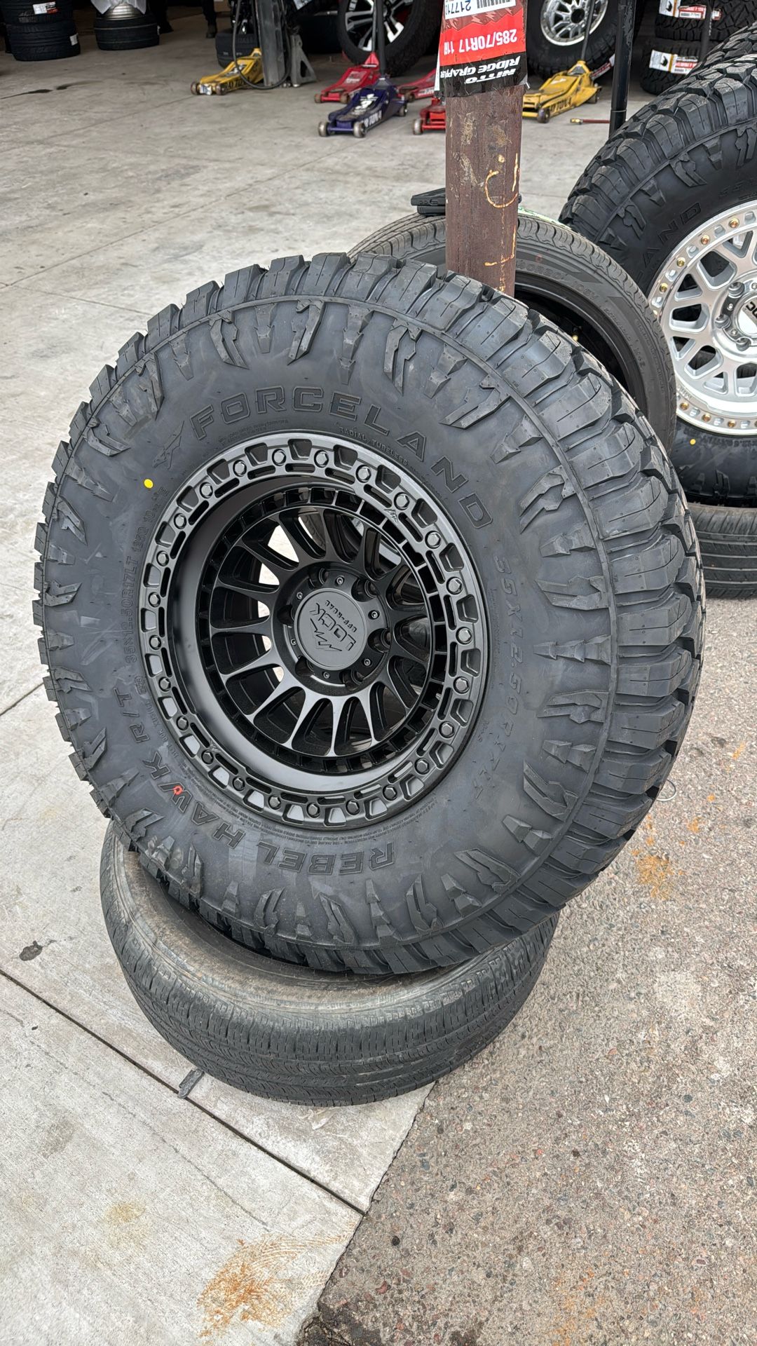 Lock 17x9 6x135 On 35 1250 17 RT