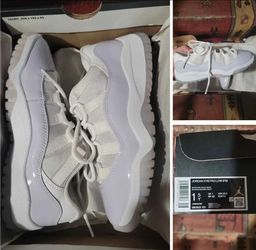 Jordan 11 Violet Youth Size 1.5