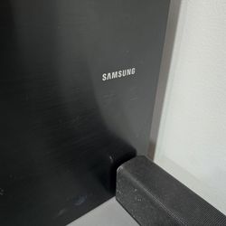 Samsung Soundbar with Wireless Subwoofer