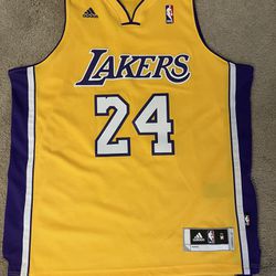 Los Angeles Lakers Kobe Bryant Home Jersey Size Medium
