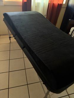 Lash Bed & Curvy Massage Table Pad