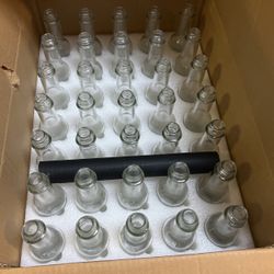 35pc 150ml Clear Bottles With Seal Cap— New!!