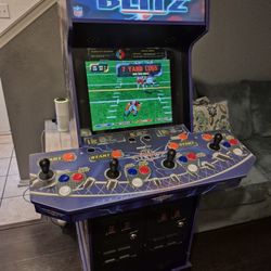 Arcade1Up NFL Blitz – Great Condition 🏈🔥