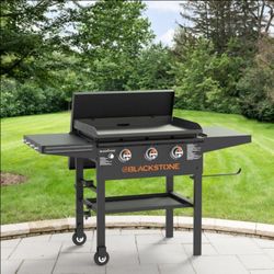 Blackstone 28" XL Griddle with Hardcover Bundle