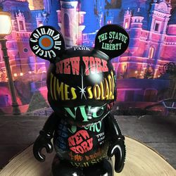 Disney Vinylmation New York City Mickey Mouse 9” Broadway Time Square 