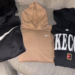 Nike hoodies size large