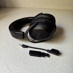 HyperX Cloud III Wireless 