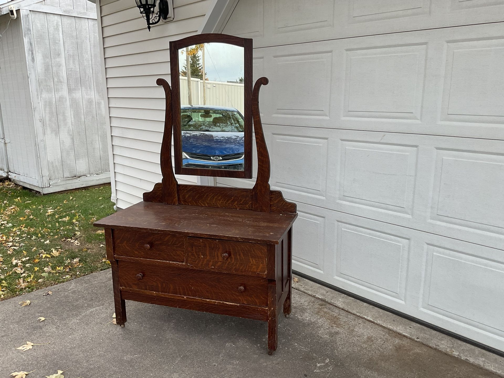 Antique Victorian Oak Dresser With Mirror